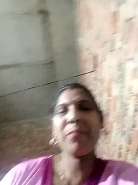Snapshot of Savita992 chatting on 10-09-25, 03:54 Savita992 online show from 10-09-25, 03:54