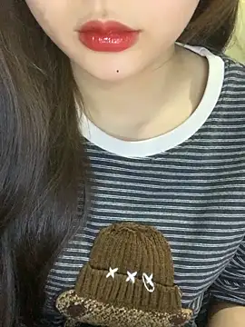 Linhtruong  online show from 02-07-26, 03:54