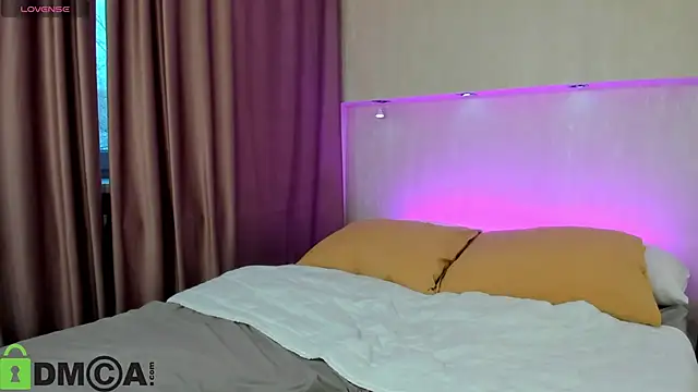 Adelina Bliss online show from 10-04-25, 01:14