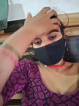 Snapshot of Daisygirl9 chatting on 05-17-26, 10:55 Daisygirl9 online show from 05-17-26, 10:55
