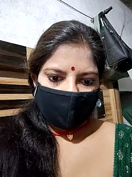 Snapshot of Daisygirl9 chatting on 06-07-26, 10:35 Daisygirl9 online show from 06-07-26, 10:35