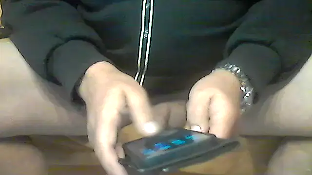 Snapshot of Knabenpenis@xh chatting on 05-17-26, 09:28 Knabenpenisxh online show from 05-17-26, 09:28