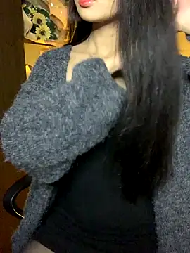 Nhinhi18 online show from 11-25-25, 03:12