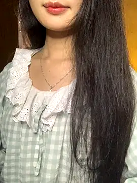 Nhinhi18 online show from 12-20-25, 03:41