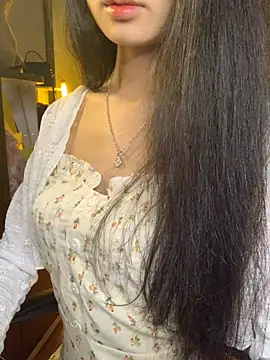 Nhinhi18 online show from 03-15-26, 04:13