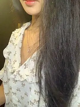 Nhinhi18 online show from 04-07-26, 03:23