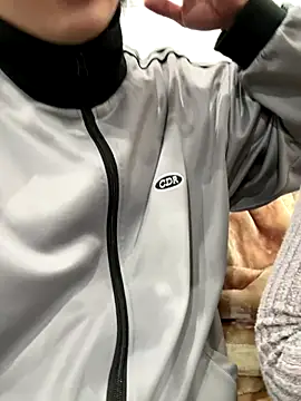 C-4bomb online show from 12-14-25, 05:13