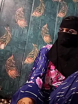 ursumita online show from 10-17-25, 10:23