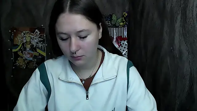 Snapshot of Linda_S_ chatting on 09-19-25, 07:43 Linda S online show from 09-19-25, 07:43