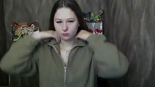 Snapshot of Linda_S_ chatting on 10-14-25, 09:21 Linda S online show from 10-14-25, 09:21