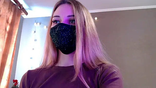 Snapshot of Iris_lave chatting on 02-01-26, 12:48 Iris lave online show from 02-01-26, 12:48