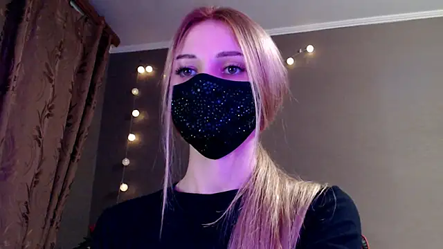 Snapshot of Iris_lave chatting on 02-12-26, 06:58 Iris lave online show from 02-12-26, 06:58