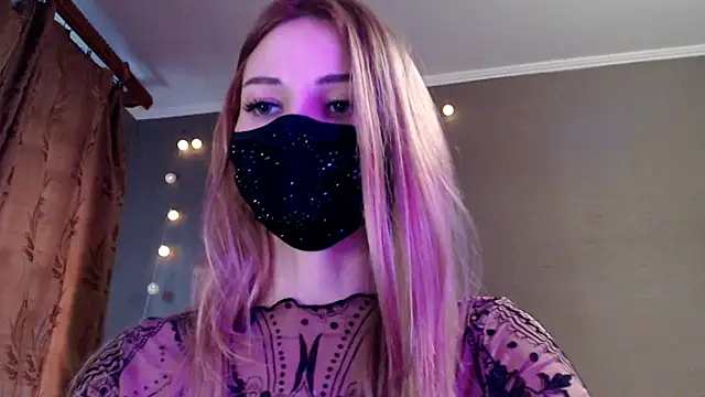 Snapshot of Iris_lave chatting on 02-26-26, 03:11 Iris lave online show from 02-26-26, 03:11