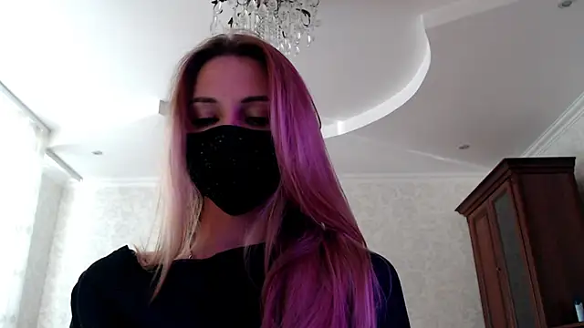 Iris lave online show from 06-19-26, 04:22
