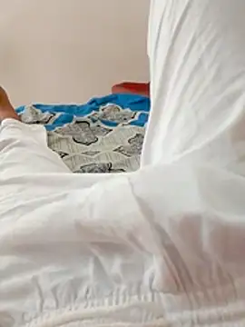 hackyourpussyxh online show from 04-17-26, 02:25