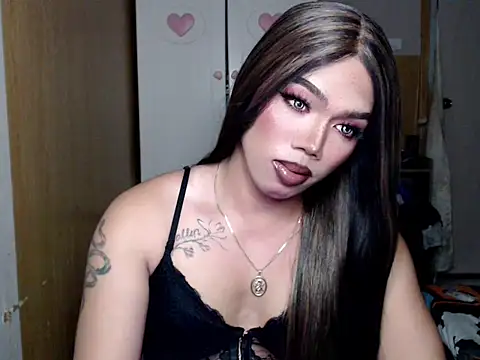 Queen alena online show from 02-10-26, 05:17