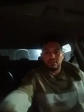 Frank0021 online show from 07-21-26, 05:43