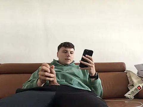 MarkusHorny1 online show from 04-27-26, 03:32