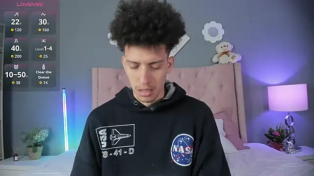 Joe And Emma online show from 11-13-25, 10:08