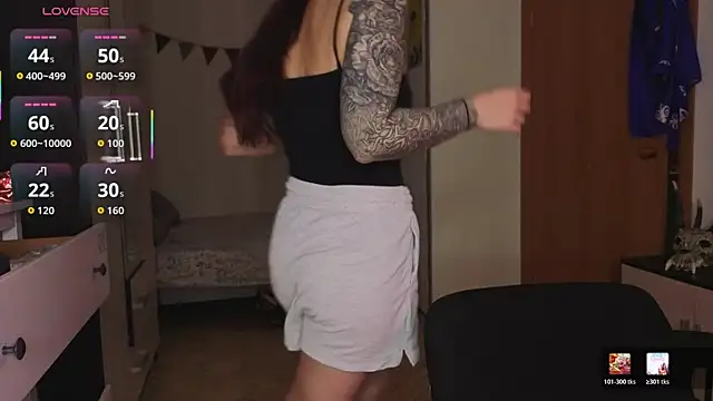 ReginaFoXXXy online show from 04-07-26, 09:32