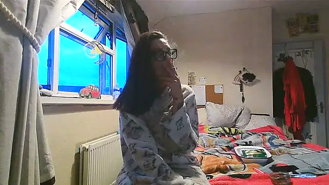 Mistress-Ivy51 online show from 04-28-26, 04:50