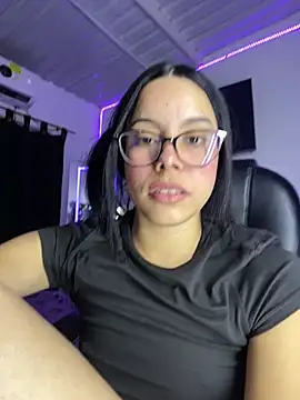 lesly cutee online show from 04-14-26, 03:34