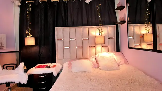 Hanzking01 online show from 12-18-25, 04:40