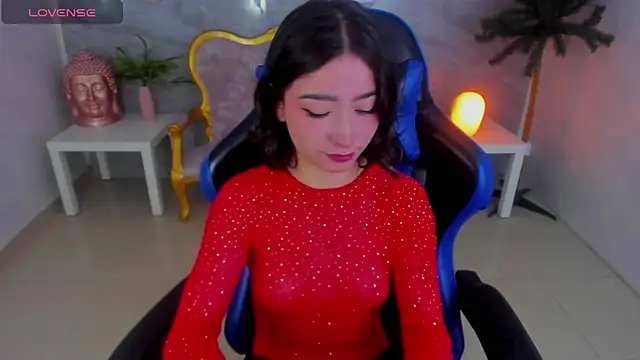 Snapshot of venuss09_s chatting on 11-12-25, 01:44 venuss09 s online show from 11-12-25, 01:44