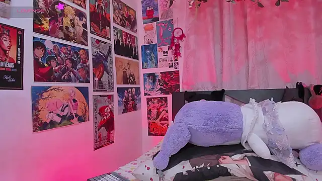 Snapshot of FluffyMelons chatting on 03-09-26, 11:09 FluffyMelons online show from 03-09-26, 11:09