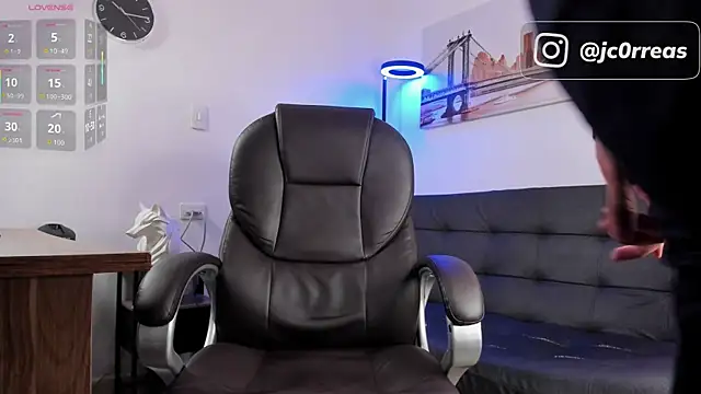  Juanes online show from 12-16-25, 09:53