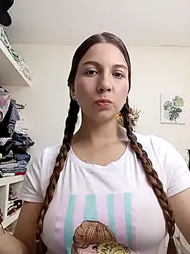 Arianna Moss online show from 02-07-26, 01:53