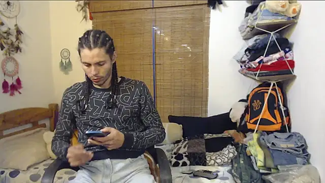 Snapshot of kaidust chatting on 03-11-26, 11:11 kaidust online show from 03-11-26, 11:11