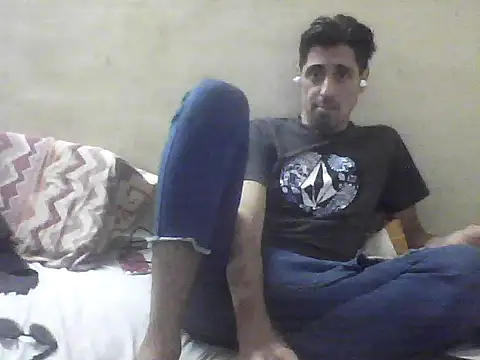 Snapshot of fleky chatting on 04-12-26, 11:10 fleky online show from 04-12-26, 11:10