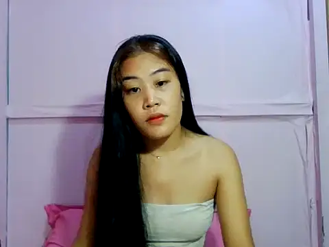 YourWildestDoll online show from 03-05-26, 11:12