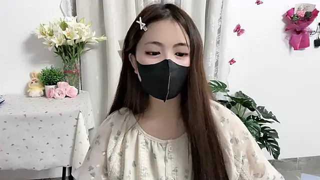 Amelia-babee online show from 05-17-26, 12:01