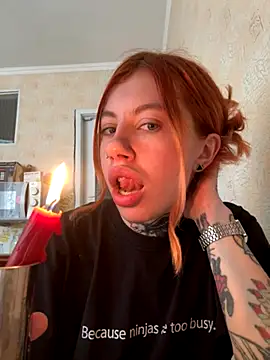 Nancyhot777 online show from 12-01-25, 10:42