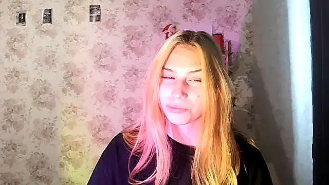 ClaireLaSweet online show from 09-22-25, 12:34