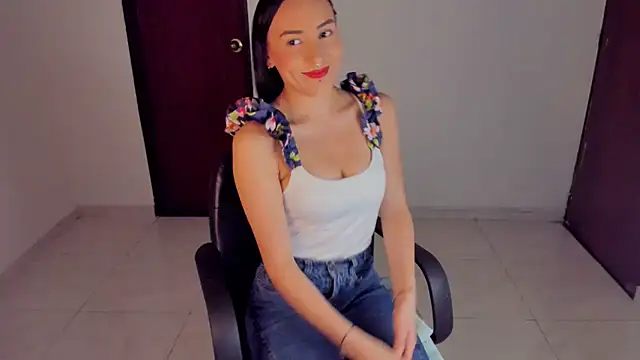 Madison charlotte online show from 02-21-26, 08:26