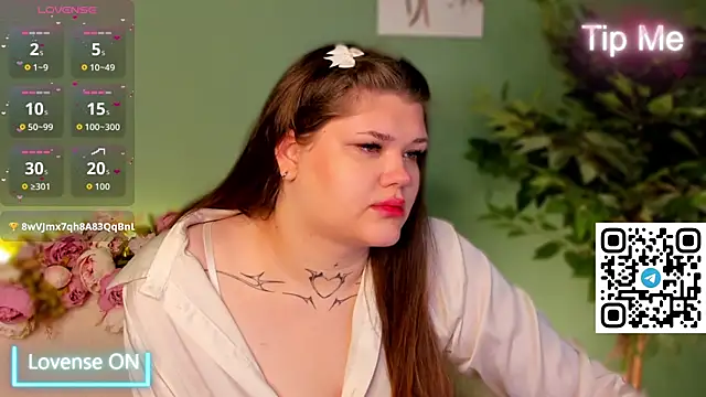 elle one online show from 11-21-25, 03:49