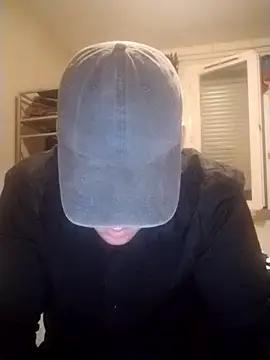 Snapshot of JuicyBigcock@xh chatting on 10-07-25, 05:54 JuicyBigcockxh online show from 10-07-25, 05:54