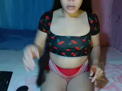 Snapshot of JuicyPussy4u chatting on 01-13-26, 11:48 JuicyPussy4u online show from 01-13-26, 11:48