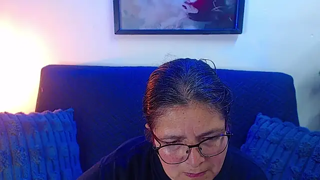 Snapshot of Linda_banks_ chatting on 12-02-25, 01:55 Linda banks online show from 12-02-25, 01:55