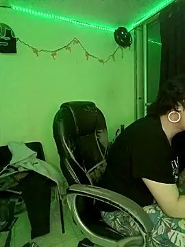 saenzjulieta1 online show from 09-19-25, 02:35