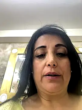 hotadhara01 online show from 12-19-25, 09:55