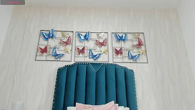 OnlyGia online show from 12-21-25, 07:43