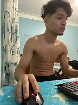 dermino12 online show from 11-24-25, 03:45