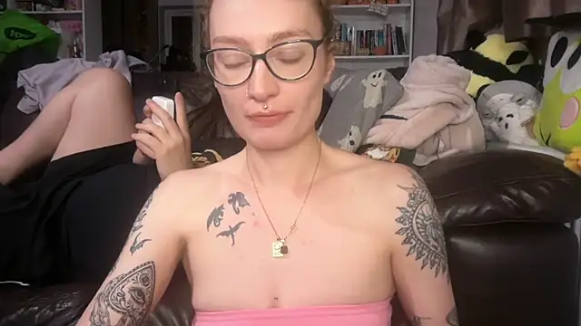 harleyblair online show from 07-16-26, 10:05