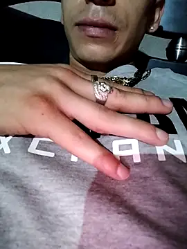 Tussi-amor online show from 09-24-25, 09:23