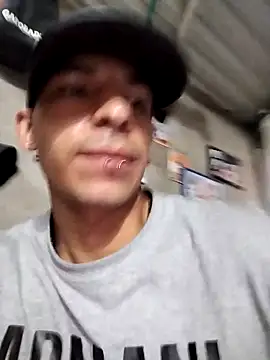 Tussi-amor online show from 11-23-25, 09:25