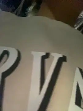  ManuVeelez online show from 09-11-25, 03:28